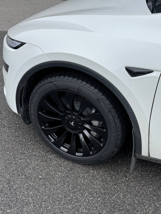 Model Y Winter Packages 18"