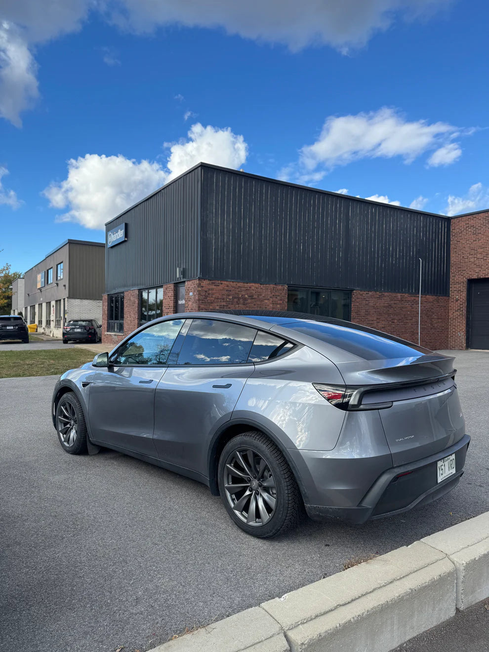 Model Y Winter Packages 18"
